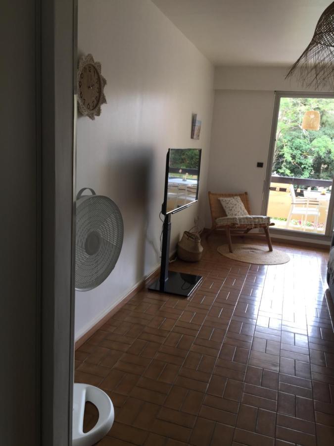 Studio Cabine,4 Personnes ,Renove,Au Calme,200 M De La Plage,Parking Prive Sète Exterior foto
