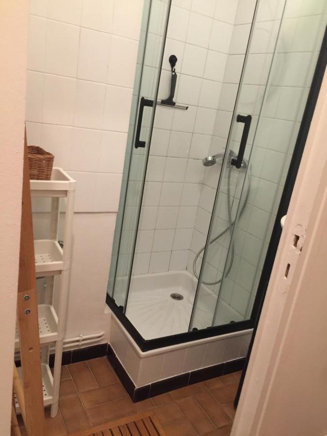 Studio Cabine,4 Personnes ,Renove,Au Calme,200 M De La Plage,Parking Prive Sète Exterior foto
